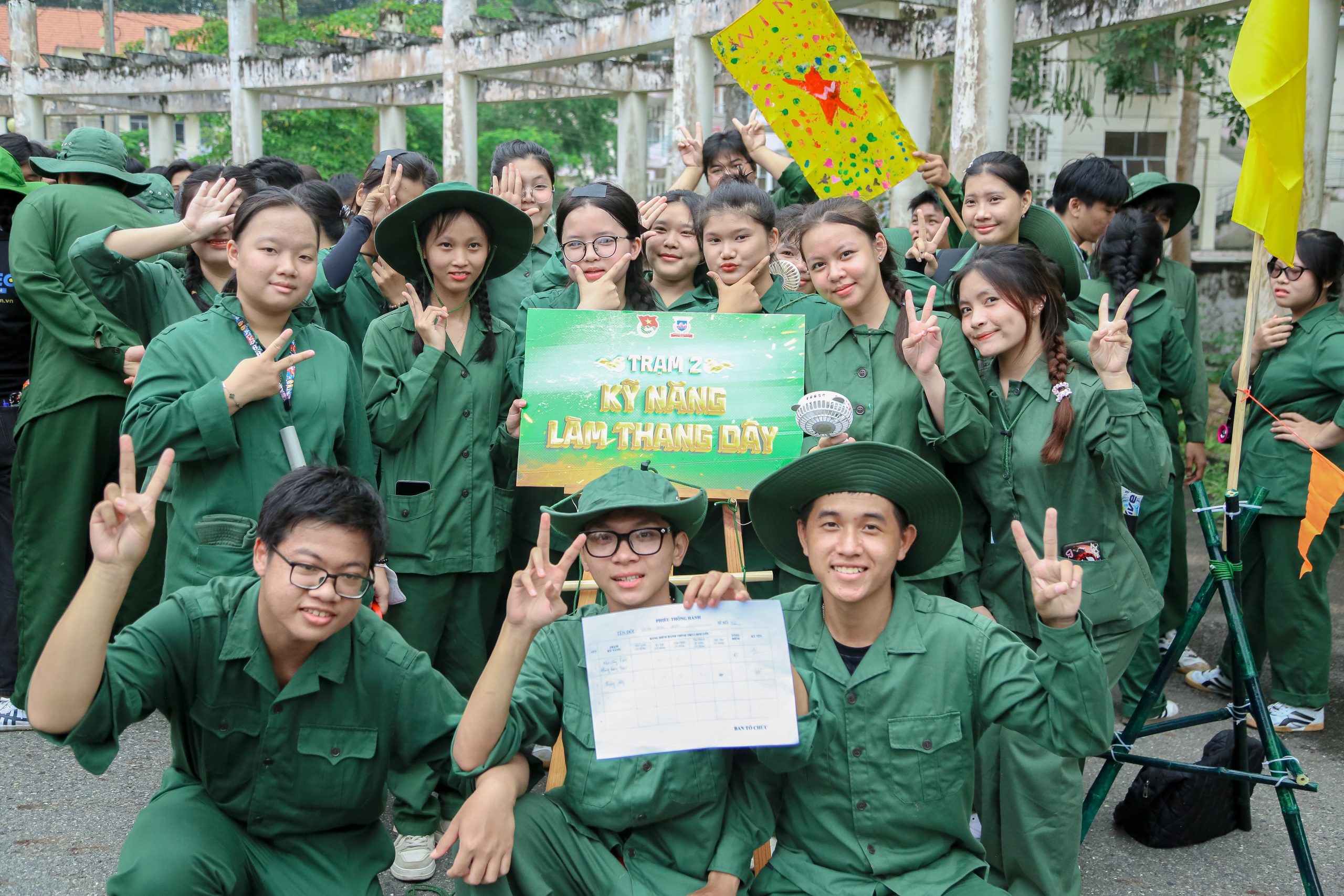 sinh-viên-stc-tham-quan-khu-can-cu-dia-dao-ben-dinh (171)
